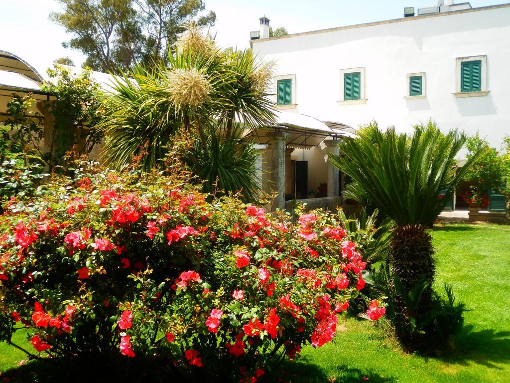 Parco Degli Aranci Acomodação com café da manhã Cutrofiano Exterior foto